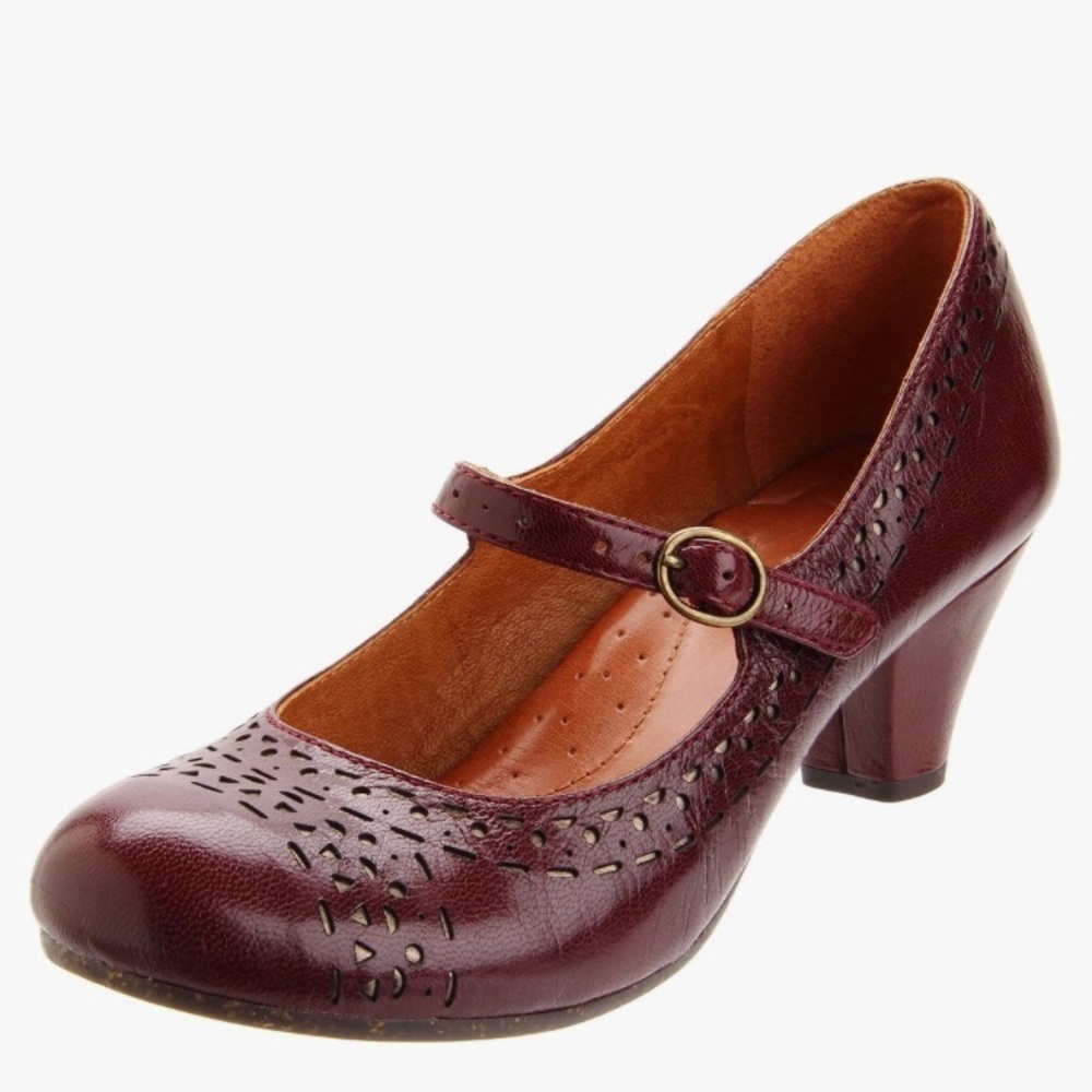 NAYA castalia burgundy red Mary Jane heels laser cut out leather details 8.5 N